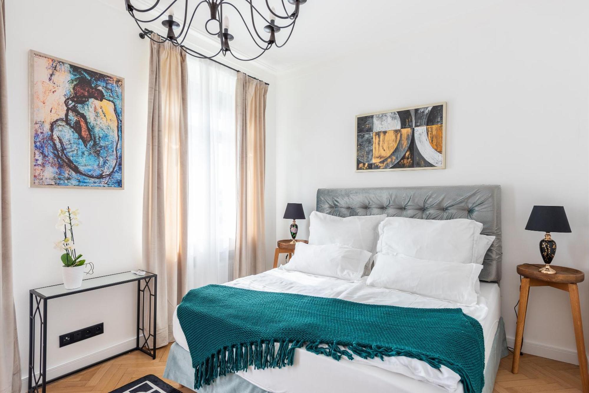 פראג Luxury Apartment With A Balcony And A Terrace מראה חיצוני תמונה